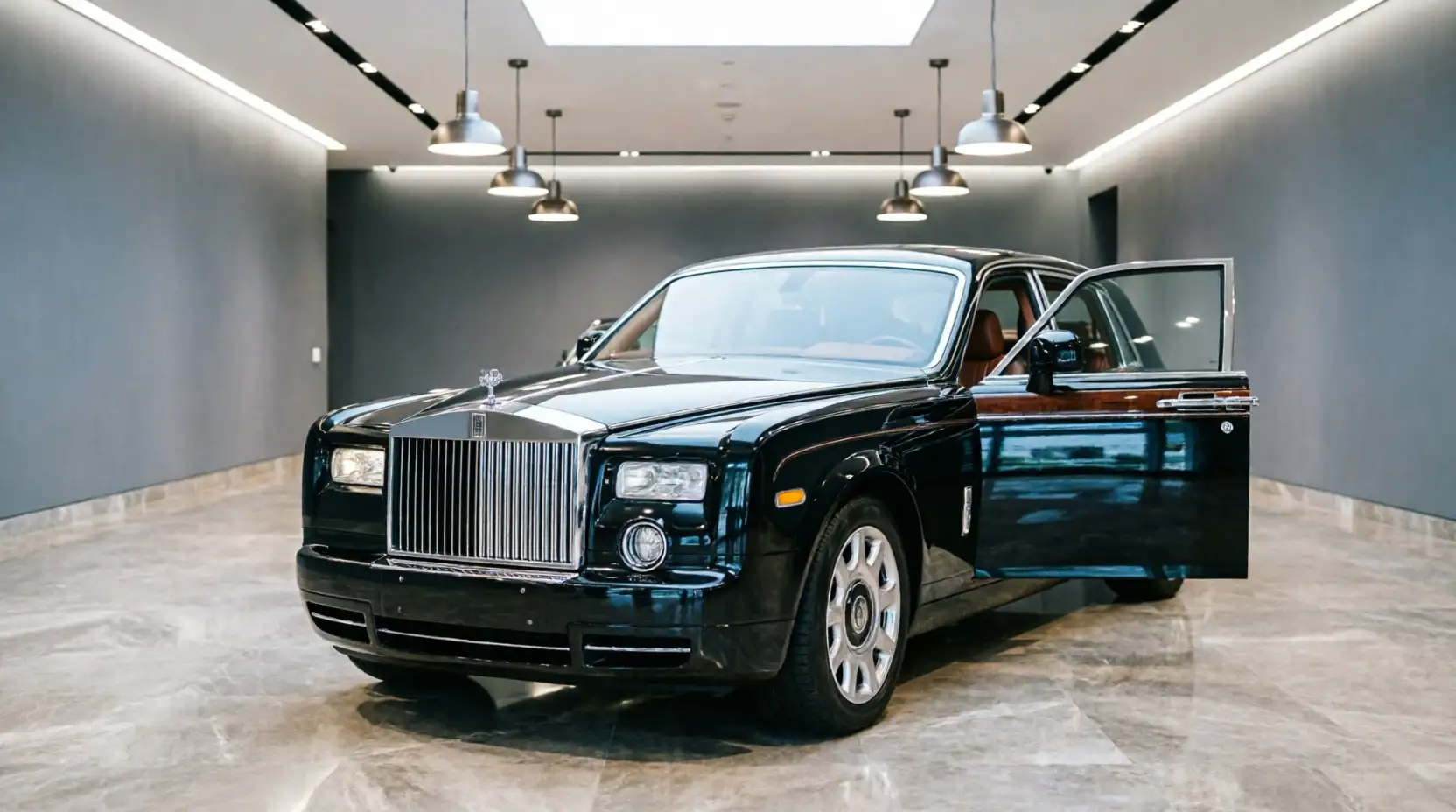 Rolls-Royce logo